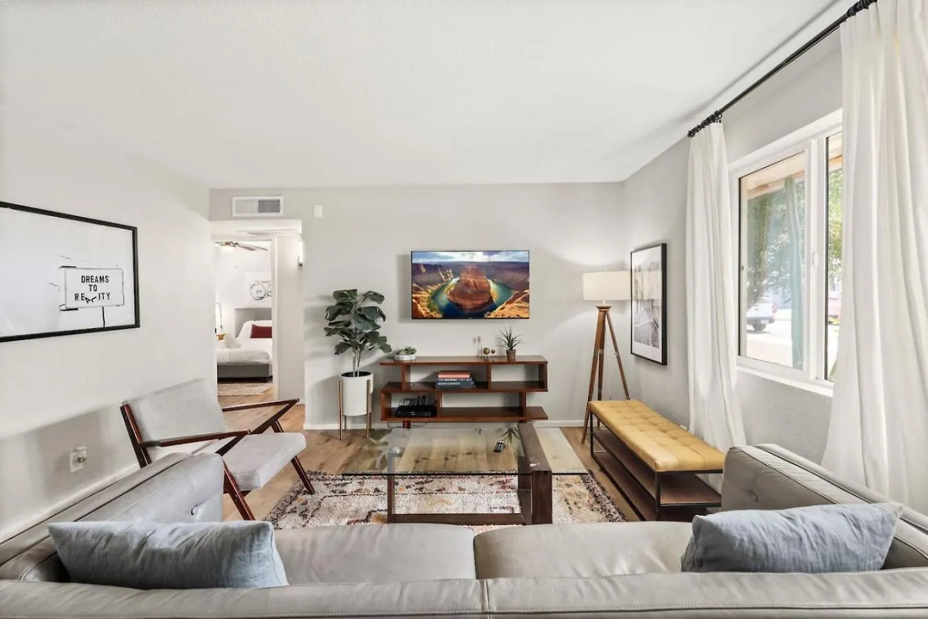 Fashion Square Apt1 Swvillage Scottsdale 8Plex